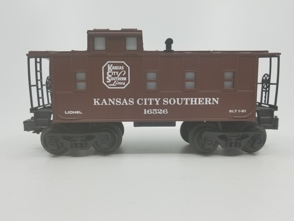 Lionel 6-16526 O Gauge Kansas City Southern Square Window Caboose