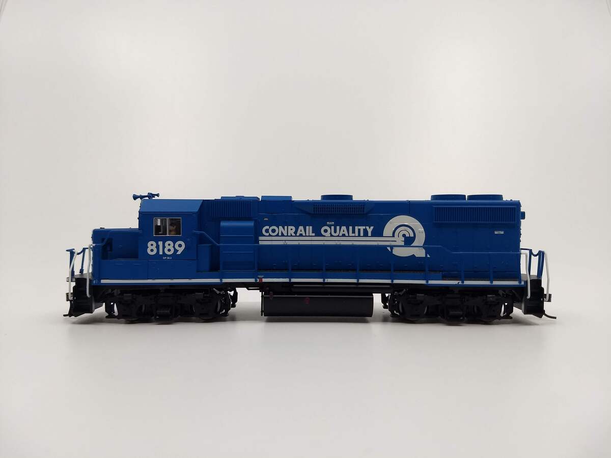 Atlas 10001210 TM GP38-2 Conrail Quality 8189 HO