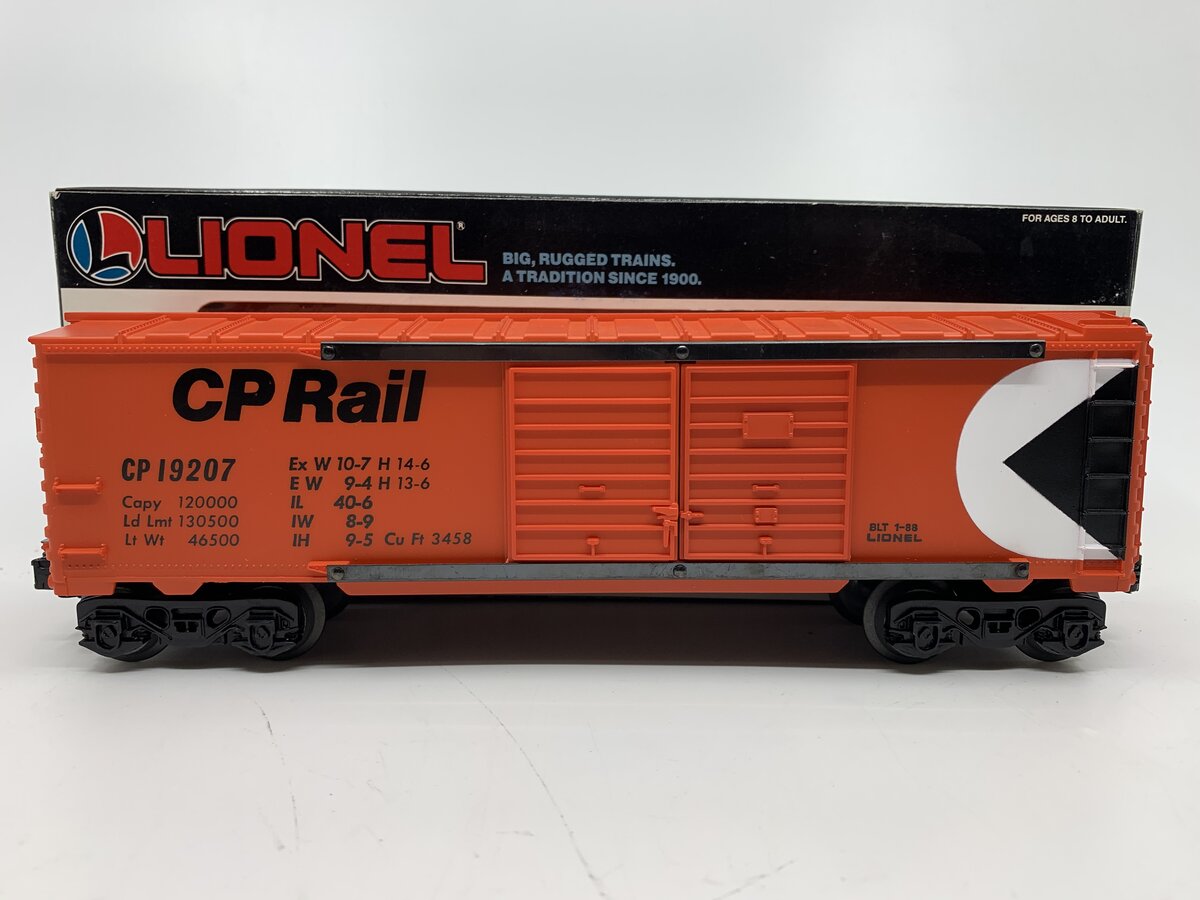 Lionel 6-19207 O Gauge CP Rail Double Door Boxcar