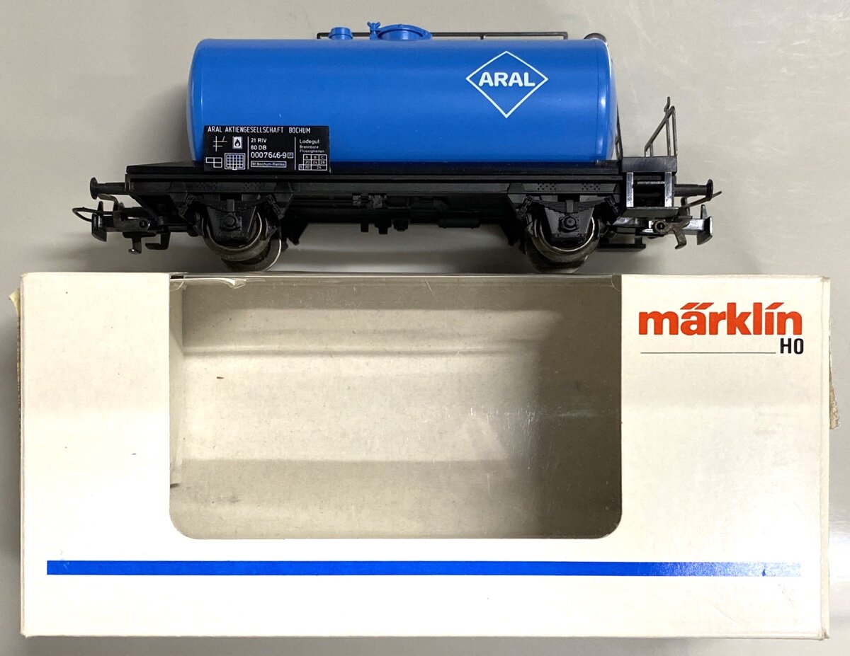 Marklin 4440 HO Scale Aral Tank Car