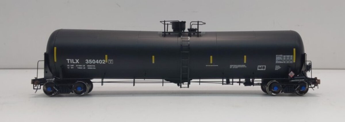 Scale Trains SXT30055 HO TILX Trinity Rail 31,000 Crude Oil Tank Car #350402