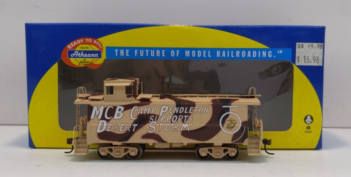 Athearn 74000 HO RTR Cupola Caboose, USMC/Camp Pendleton