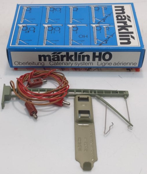 Marklin 7010 HO Scale Catenary System