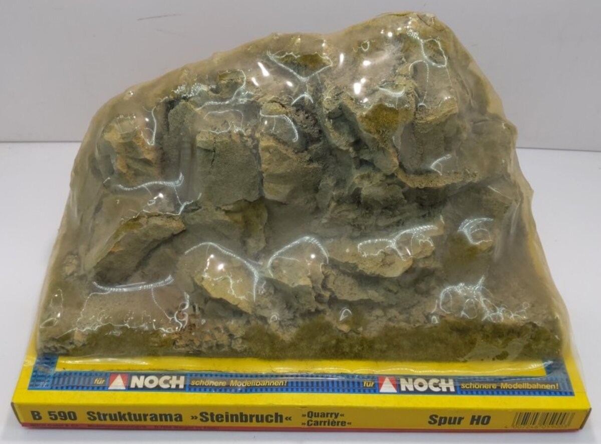 Noch B 590 HO Scale Rock Quarry Scene