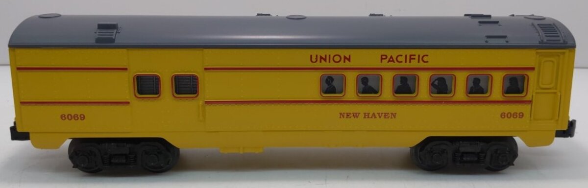 Lionel 6-16069 O Gauge Union Pacific New Haven Combo Car