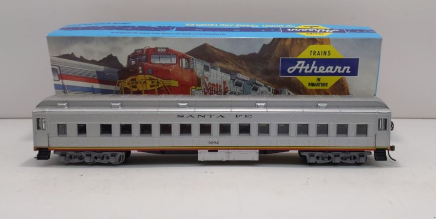 Athearn 2420 HO Scale Santa Fe ATSF Silver Std Coach Clear Roof Car # 3002 Kit