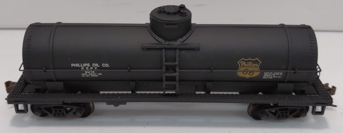 Bachmann 17840 HO Scale Phillips 66 40' Single-Dome Tank Car #9214