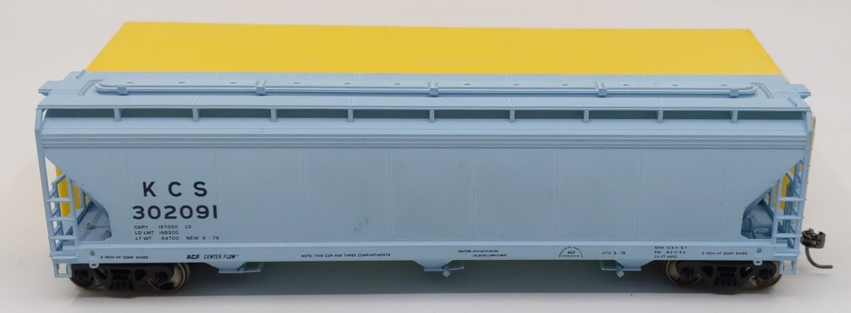 Accurail 2035 HO Scale KCS ACF 3-Bay Covered Hopper # 302091 Kit