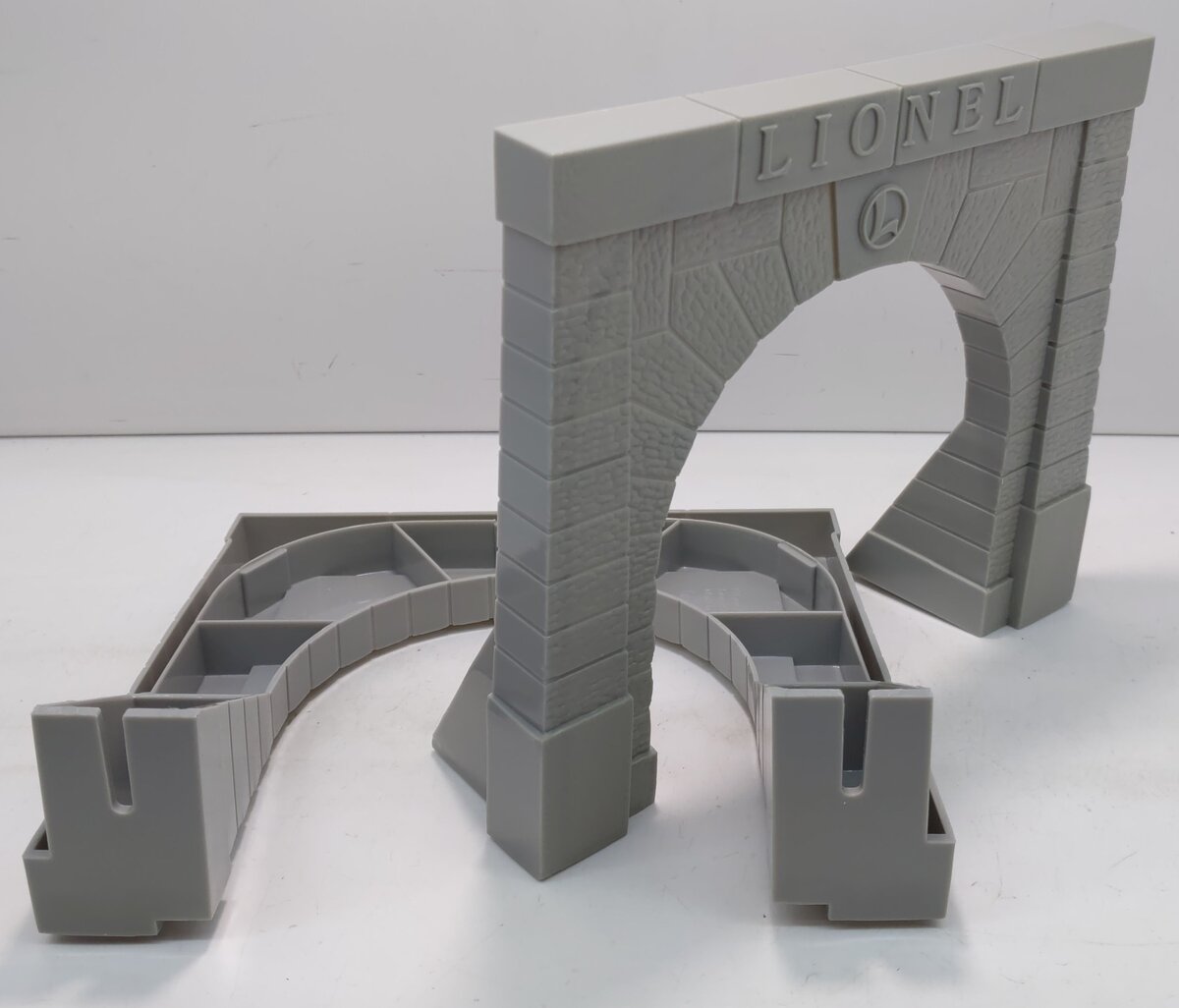 Cheapest Lionel O-Gauge Train Tunnel