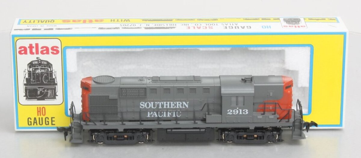 Atlas 7093 HO Scale Southern Pacific RS-11 Diesel Engine #2913 W/DC