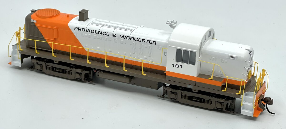 Roundhouse 96943 HO Scale Providence & Worcester RS-3 Diesel Locomotive #161