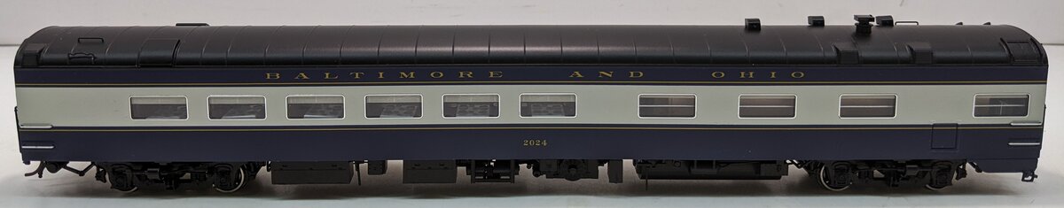 Rapido Trains 124017 HO Scale Baltimore & Ohio Lightweight Diner Car #2024