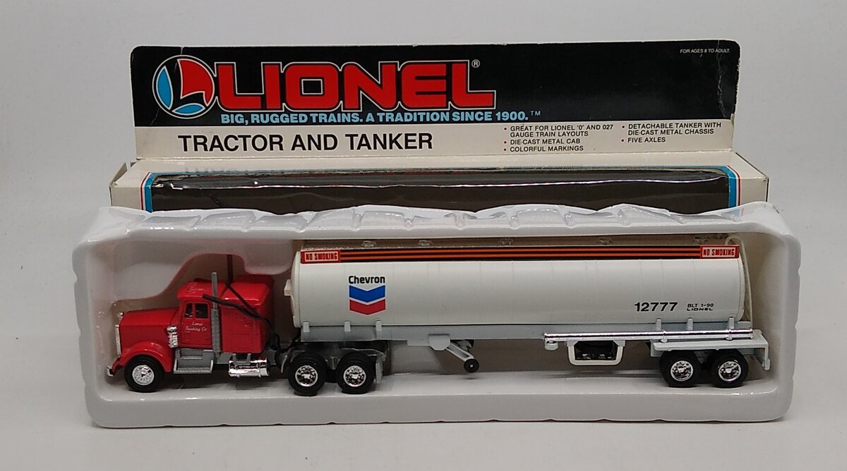 Lionel 6-12777 O Gauge White Truck Chevron Tractor & Tanker