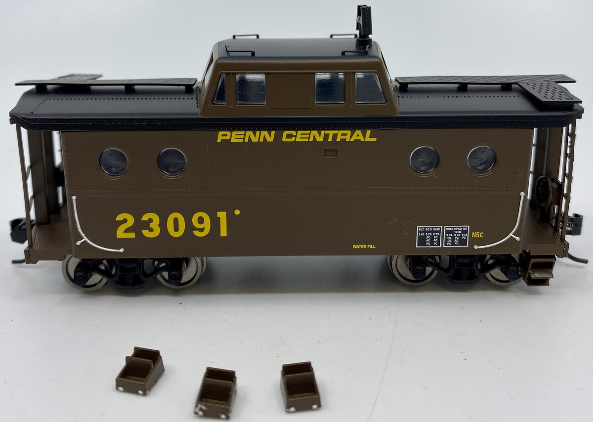 Bowser 42529 HO Penn Central N5C Brown Caboose #23091