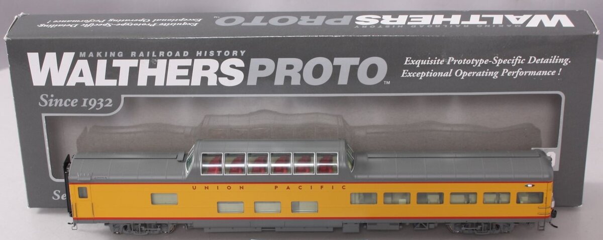 Walthers 920-9235 HO Union Pacific 85' ACF Observation Dome-Lounge Car