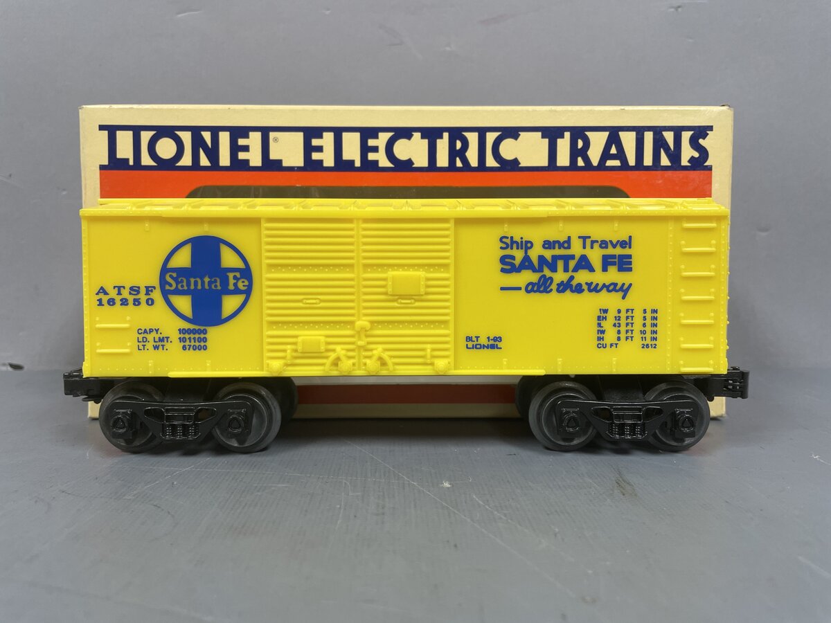 Lionel 6-16250 O Gauge Santa Fe Boxcar