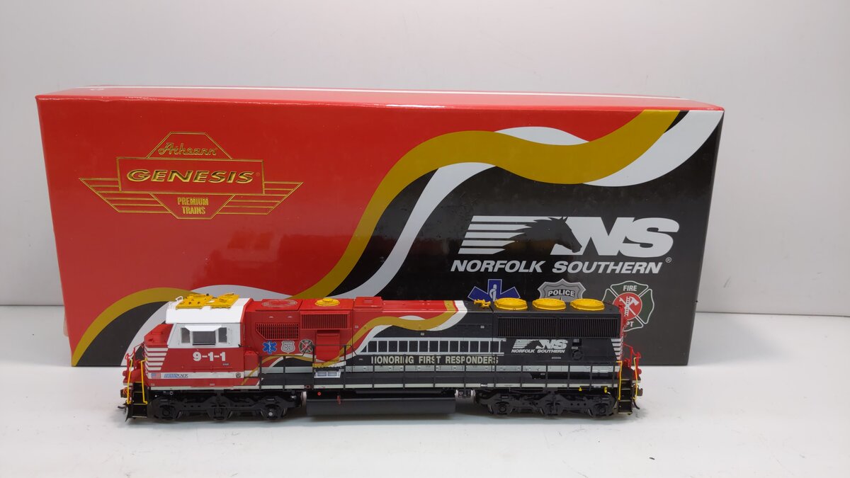 HO train car engine Norfolk popular South 6517