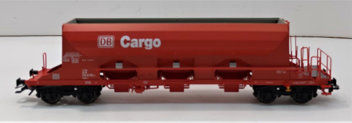 Marklin 48100 HO Scale DB Cargo Hopper Car