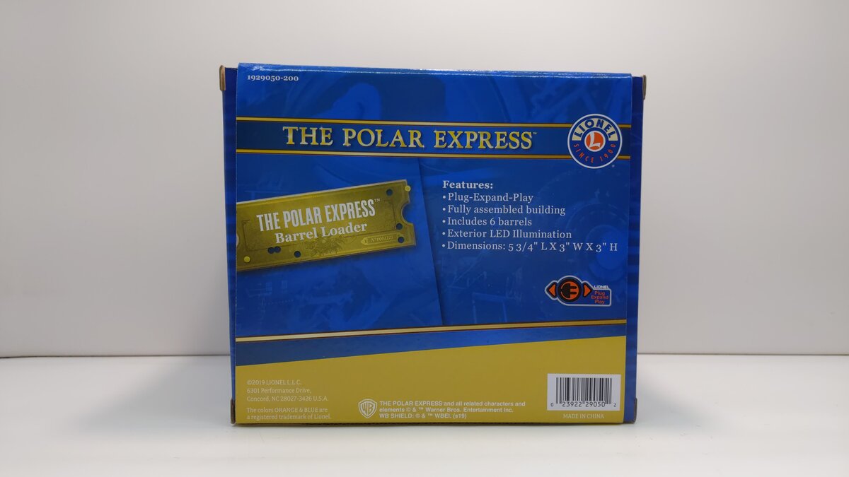 Lionel 1929050 O Scale The Polar Express Barrel Loader Building