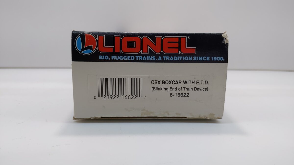 Lionel 6-16622 O Gauge CSX Boxcar with Red Flashing ETD