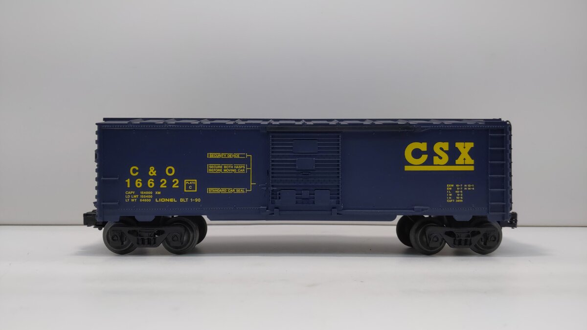 Lionel 6-16622 O Gauge CSX Boxcar with Red Flashing ETD