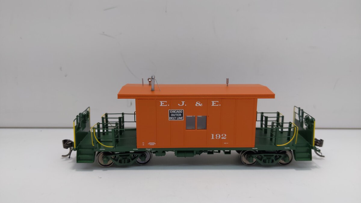 Bluford Shops 33110 HO Scale EJ&E Transfer Caboose W/ Long Roof #192