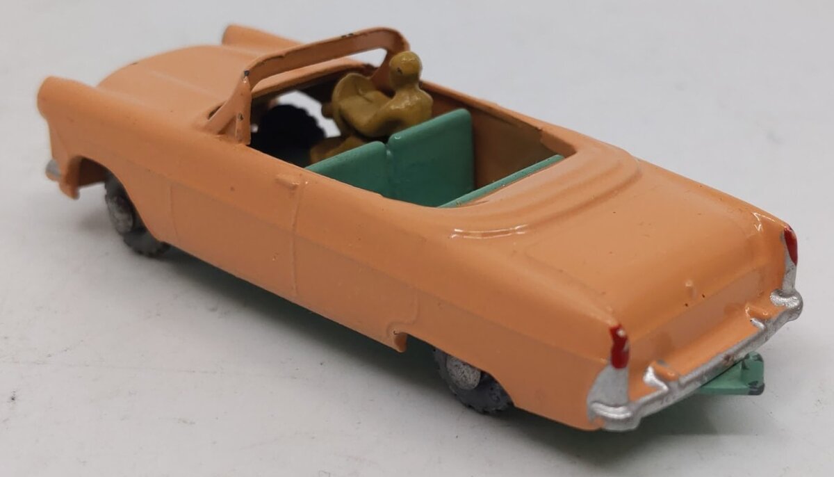 Matchbox 39-A 1:64 Scale Ford Zodiac Convertible VG – Trainz