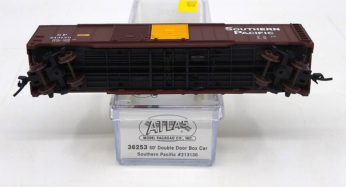 Atlas 36253 N Scale SP 50' Double Door Boxcar #213130