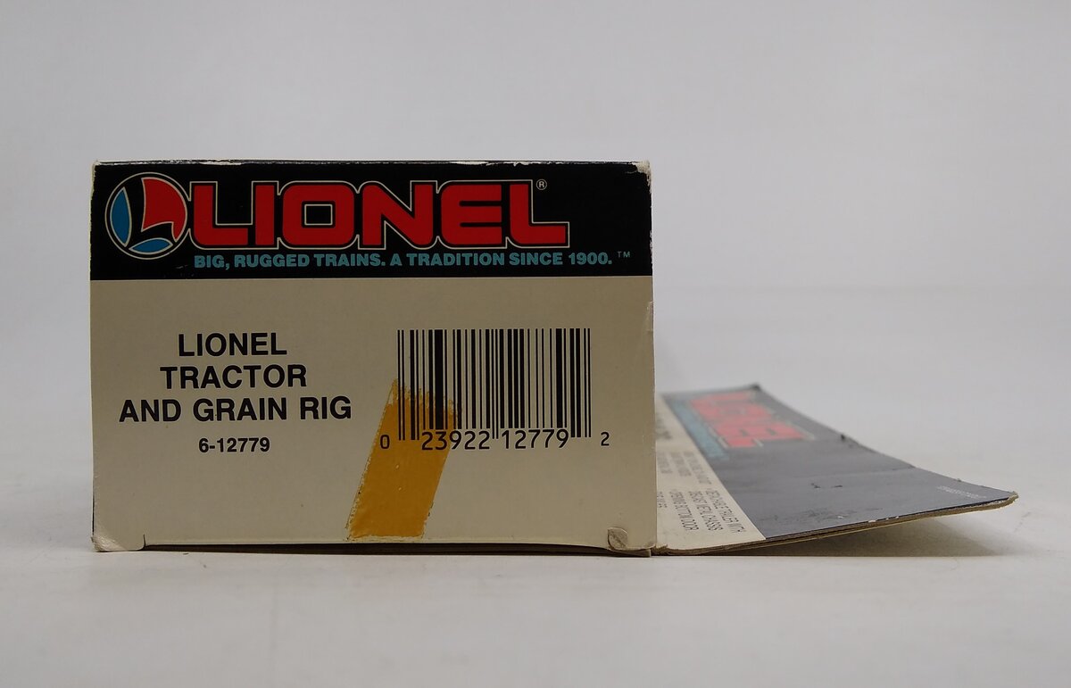 Lionel 6-12779 O Gauge Lionelville Grain Co. Tractor & Grain Rig