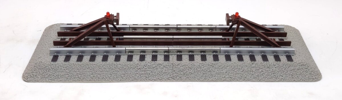 Lionel 6-12035 O Gauge FasTrack Lighted Bumpers (Pack of 2)