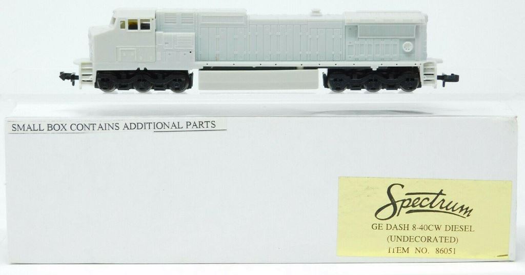 Bachmann 86051 N Undecorated GE Dash 8-40CW Diesel