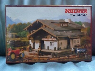 Vollmer 3707 HO Dairy Farm Building Kit