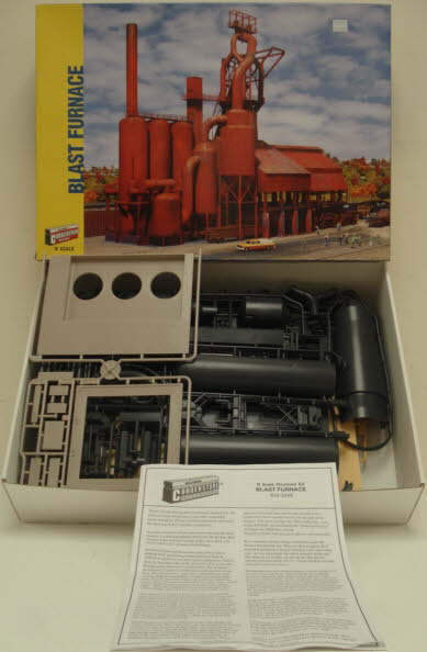 Walthers 933-3249 N Scale Blast Furnace Industrial Sructure Kit