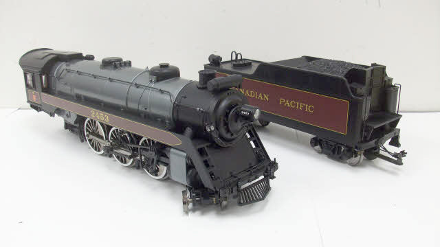 Aristo-Craft 21452 G Canadian Pacific 4-6-2 Steam Locomotive & Tender