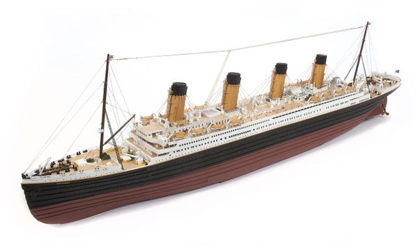 HAND store MADE WOODEN TITANIC SHIP PRE-OWNED