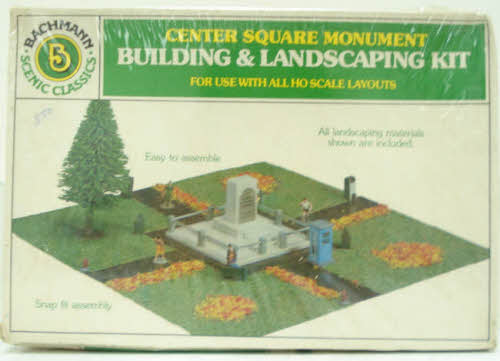 Bachmann 2563 HO Center Square Monument Building & Landscaping Kit